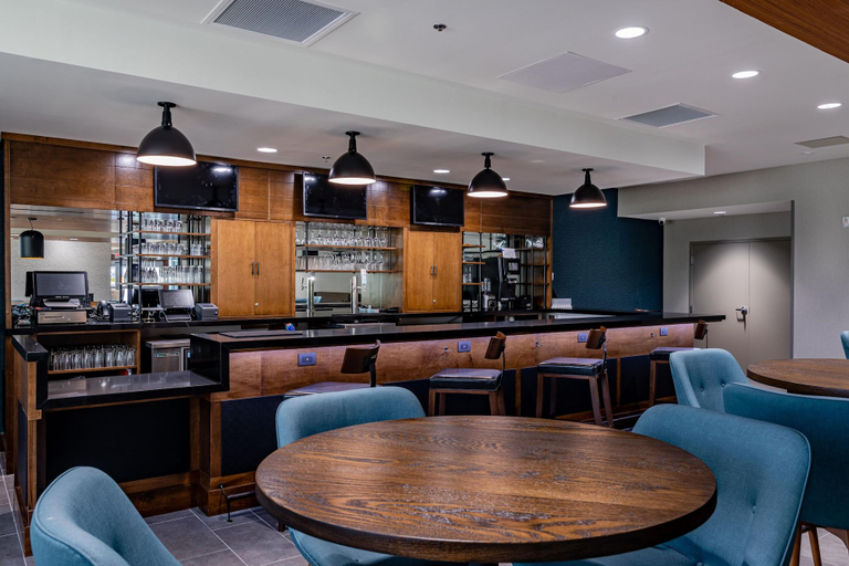 Food & Drinks 5, Four Points by Sheraton Brunswick, Glynn