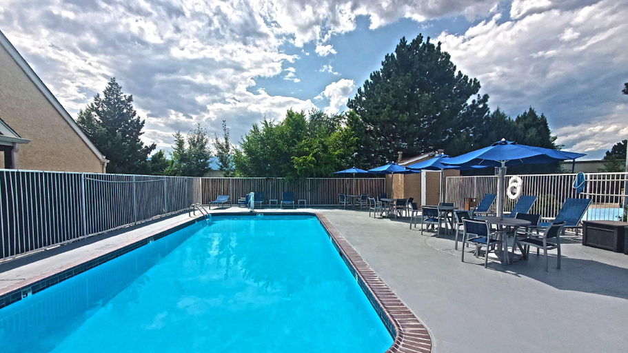 Sport & Beauty, Sonesta ES Suites Colorado Springs, El Paso