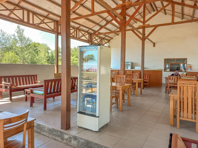Public Area, Nusa Indah Bungalows, Lombok