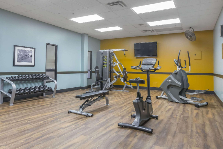Others 4, Quality Inn & Suites Saskatoon Central, Division No. 11