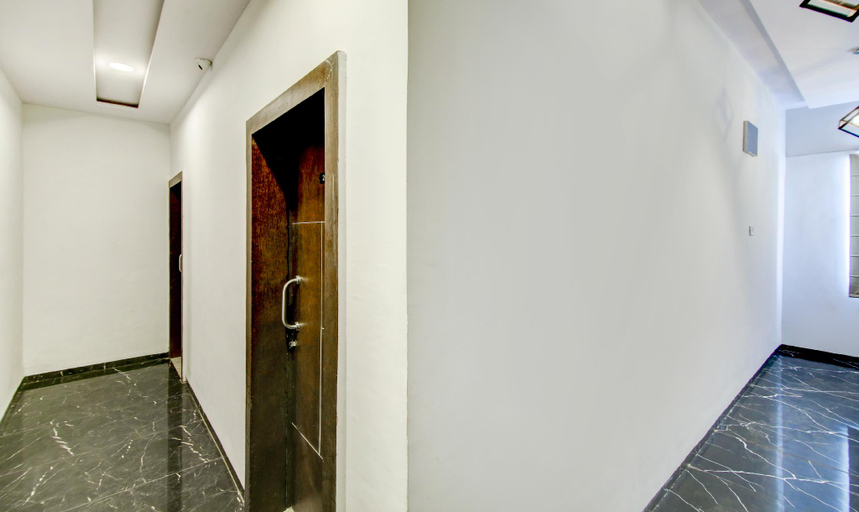 Public Area 3, Treebo Hotel A1, Nagpur