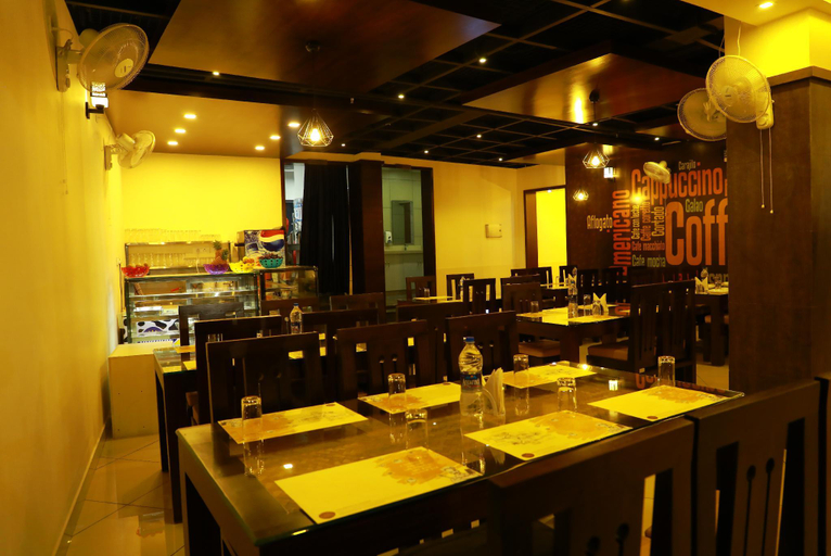 Food & Drinks 3, Wayanad Royal Crown, Wayanad