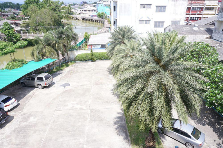 Exterior & Views 2, Panatara Hotel, Muang Chumphon