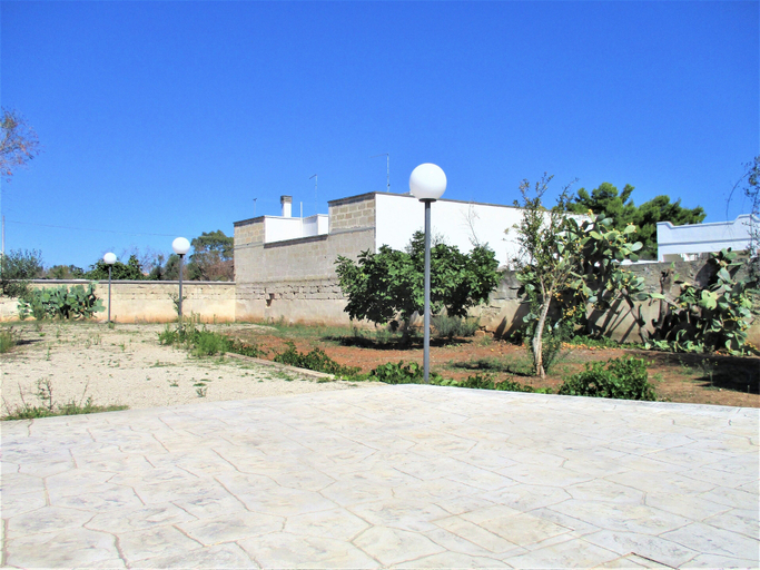 Exterior & Views 2, Porto Cesareo Luxury Air-conditioned Villa sleeps 10 Torre Lapillo, Lecce