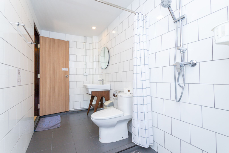 Bathroom 5, @Aonang Guesthouse, Mueang Krabi