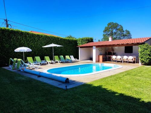 4 bedrooms villa with private pool enclosed garden and wifi at Vila Nova de Cerveira 1 km away from , Vila Nova de Cerveira