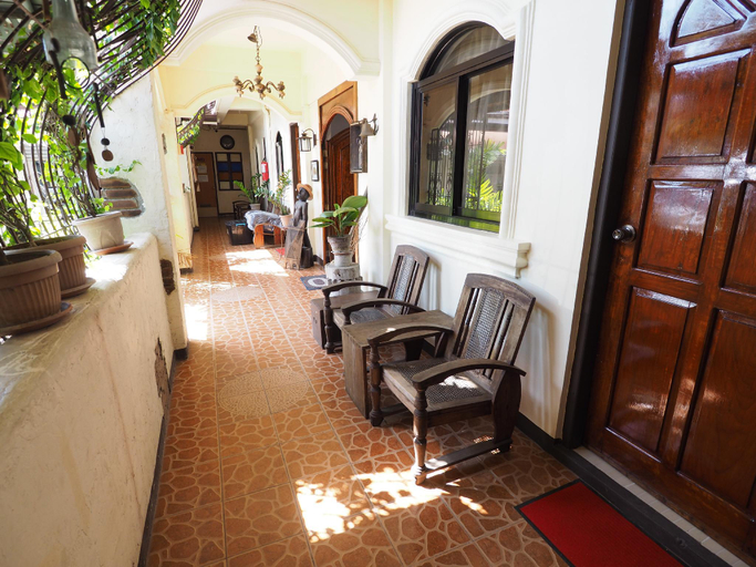 Public Area 3, Balay Travel Lodge, Paoay