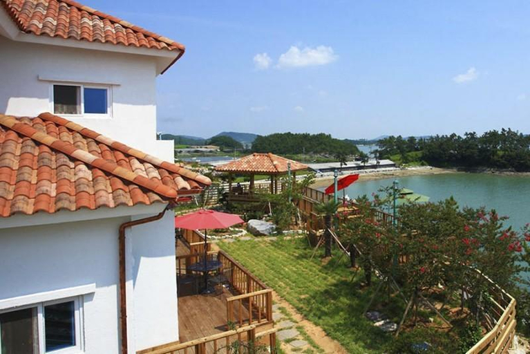 Others 5, Haenam mediterranean pension, Haenam