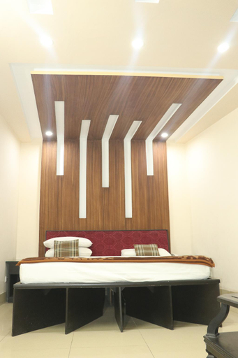 Others 5, Hotel Grace Inn, Multan
