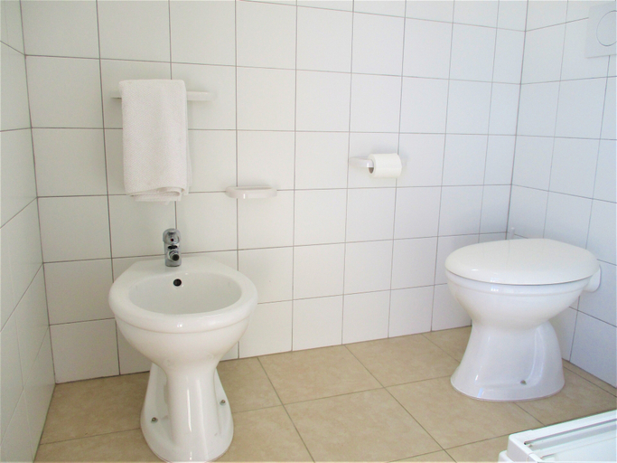 Bathroom 5, Porto Cesareo Luxury Air-conditioned Villa sleeps 10 Torre Lapillo, Lecce