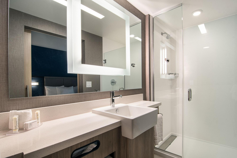 Bathroom 4, SpringHill Suites by Marriott Charleston Airport &, Charleston