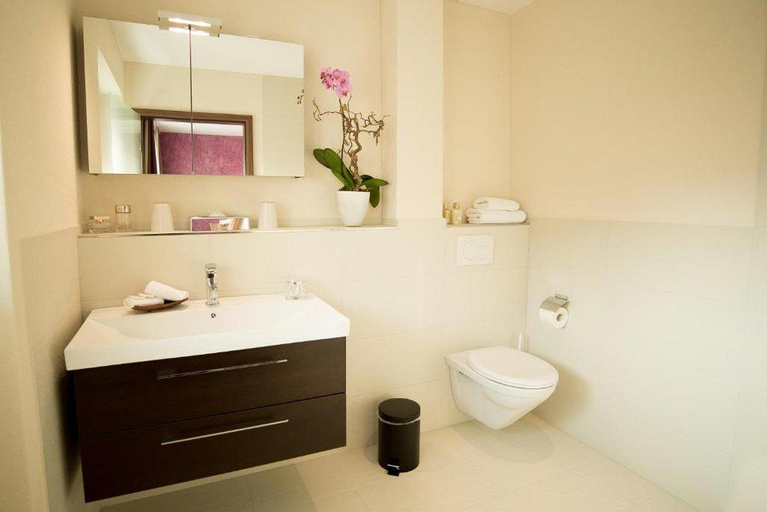 Bedroom 4, Hotel Amaris, Olten