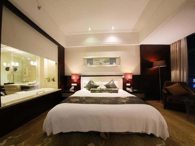 Bedroom, Grand New Century Hotel Qingdao, Qingdao