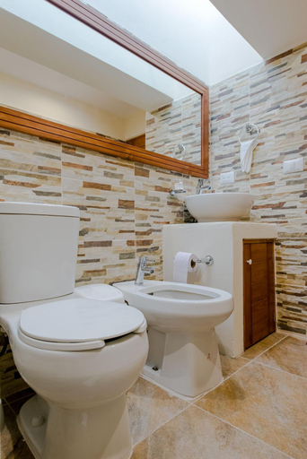 Bathroom 4, Casa del Árbol Condo, Cozumel