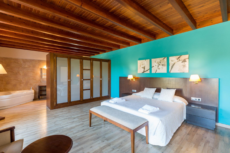 Others 4, FINCA SHORT DE CONIES, Baleares