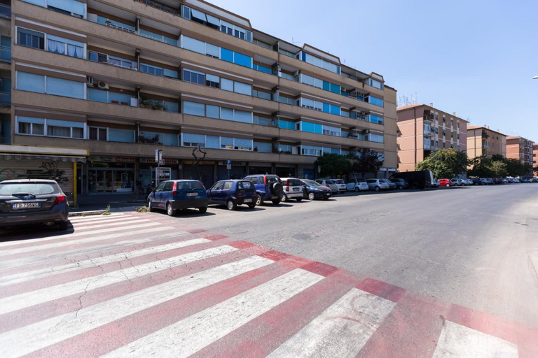 Exterior & Views 2, Guest House Mr Brown, Rome