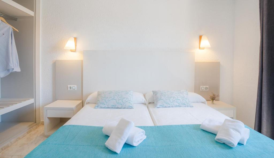 Bedroom 3, Apartamentos Lentiscos by MIJ, Baleares
