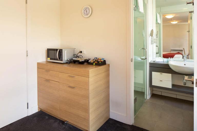 Bathroom, Qs Marina, Queenstown-Lakes