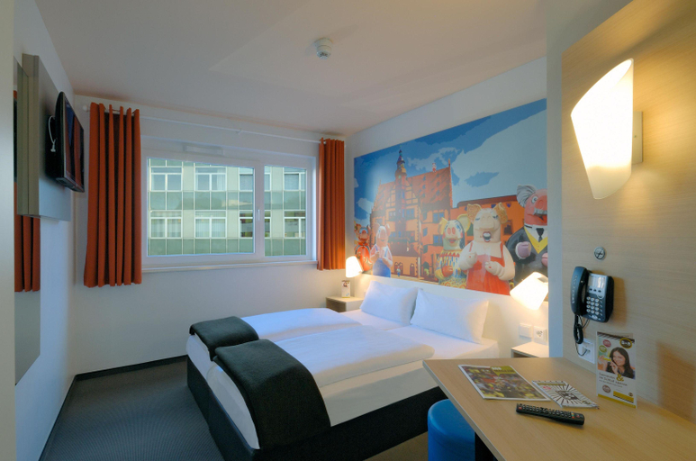 Bedroom 4, B&B Hotel Schweinfurt-City, Schweinfurt