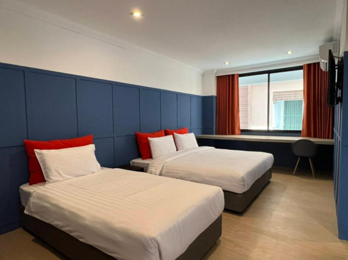 Bedroom 2, Penpark Place, Phra Nakhon