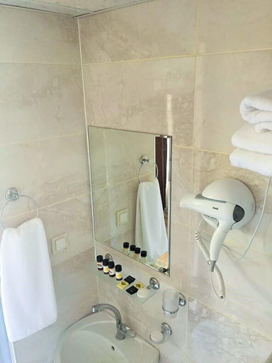Bathroom 4, HASBAHAN KONAK, Merkez