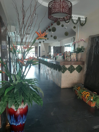 Food & Drinks, THE GARDEN HOTEL (BANTING) SDN. BHD., Kuala Langat