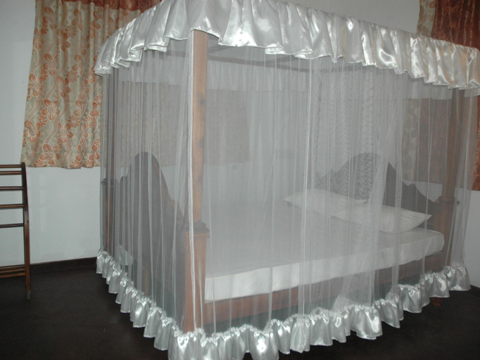 Bedroom 2, Bird Villa, Galle Four Gravets