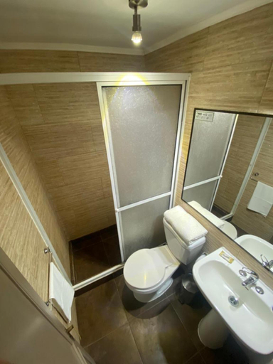 Bathroom, Hotel Bilbao, Osorno