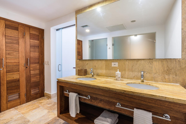 Bathroom, Sotogrande At Cap Cana, San Rafael del Yuma