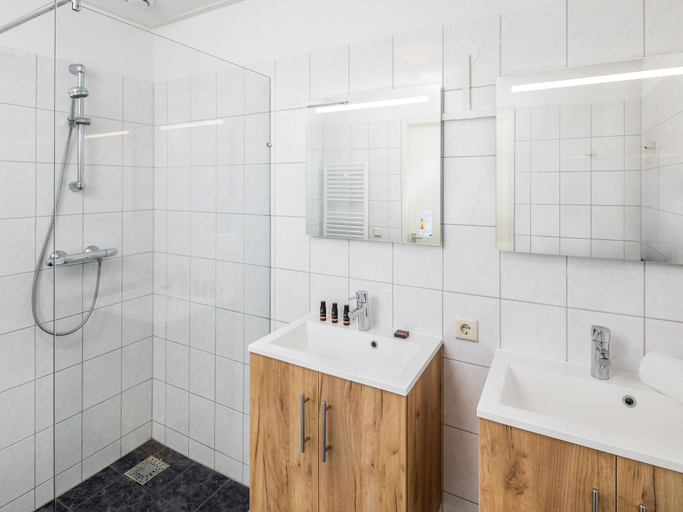 Bathroom, Family-Friendly Retreat, Schouwen-Duiveland