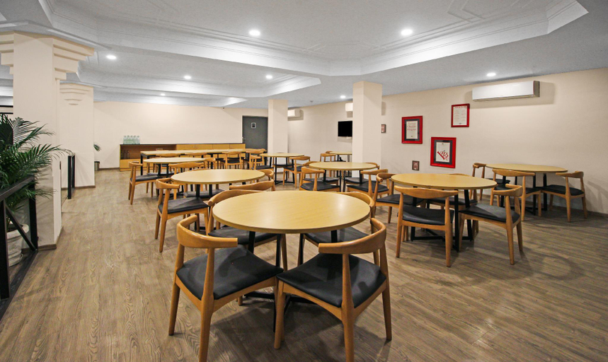 Food & Drinks 4, Treebo Grand Legacy Shahenshah, Dehradun