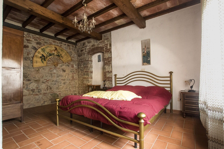 Rustic Tuscan style apartment, Grosseto