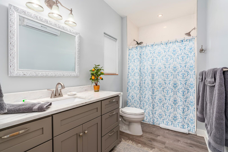 Bathroom 4, Bonita Breeze, Baldwin