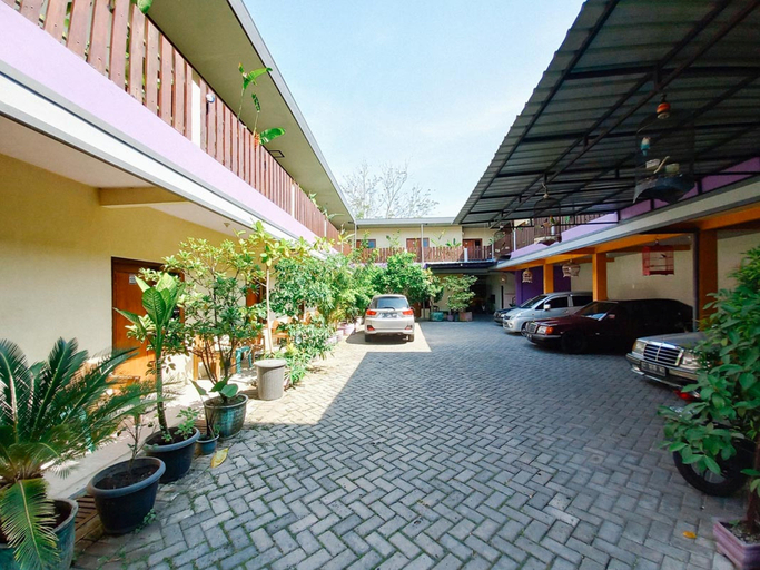 Others 4, Hotel Gerung 2 near Luwes Mall Nganjuk Mitra RedDoorz, Nganjuk