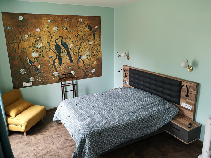 Bedroom, Hôtel des Voyageurs, Lot