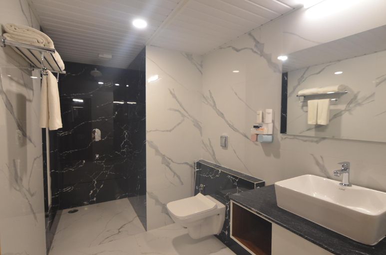 Bathroom 3, IVA By SKR A Petrichor Hotel, Bangalore