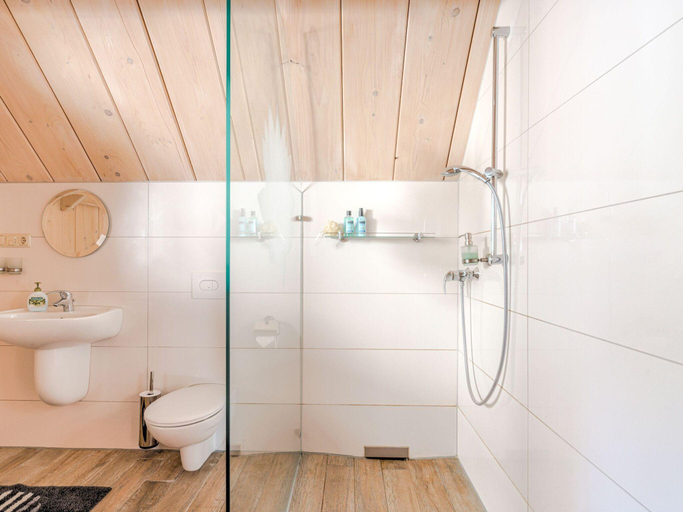 Bathroom 3, Luxury Holiday Home in Möhrenbach Thuringia with Barbecue, Ilm-Kreis