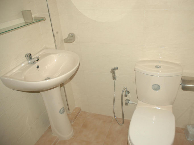 Bathroom 5, Bird Villa, Galle Four Gravets