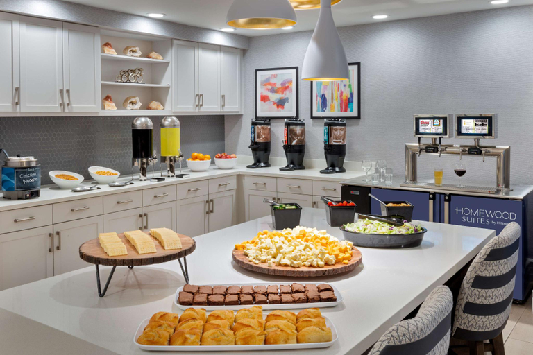Food & Drinks 5, Homewood Suites by Hilton Boston/Canton, Norfolk