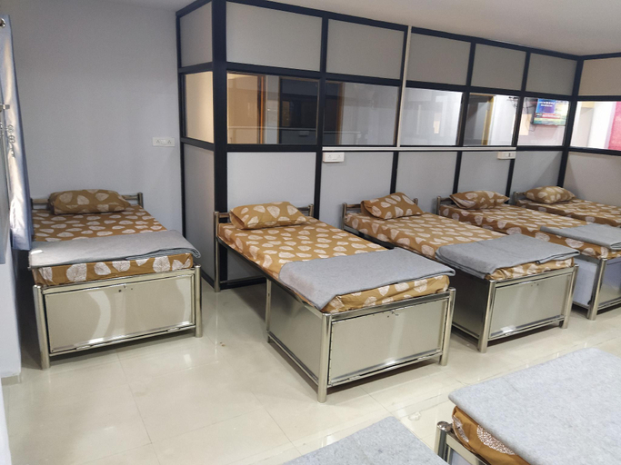 Others 2, SHIV SAI DORMITORY, Vadodara