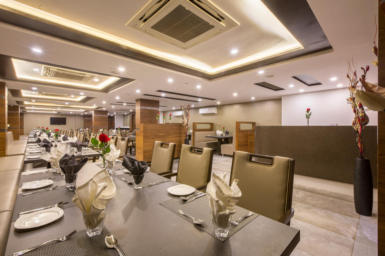 Food & Drinks, Prominent Corporate Residency, Gandhinagar