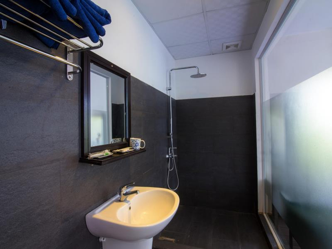 Bathroom 5, Ki No Homestay, Da Nang