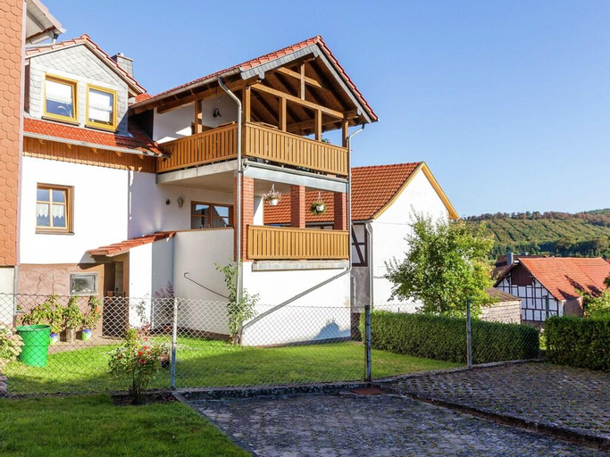Apartment in the Kellerwald National Park, with balcony and easy access to a host of destinations., Schwalm-Eder-Kreis