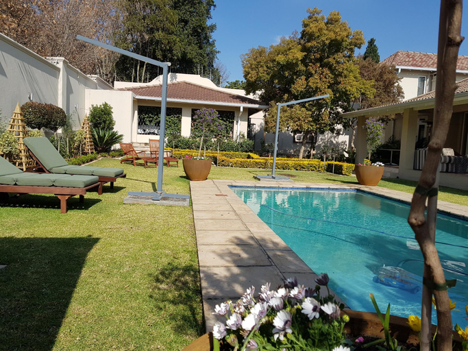 Others 5, Q on First Guesthouse, City of Johannesburg