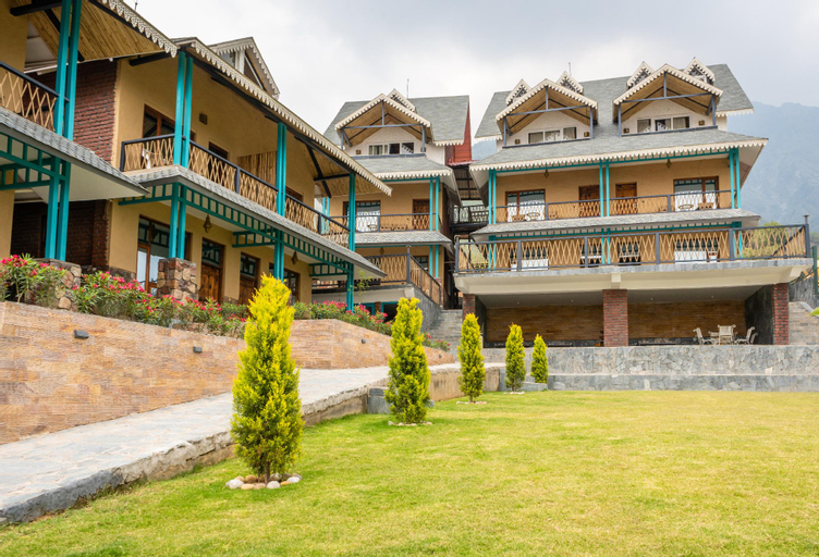 Tiaraa Jujurana Resort and  Spa, Kangra