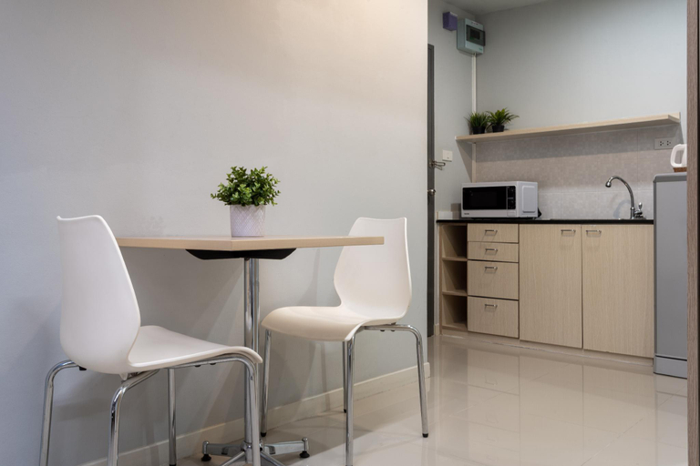 Others 4, LKN RESIDENCE 205, Pathum Wan