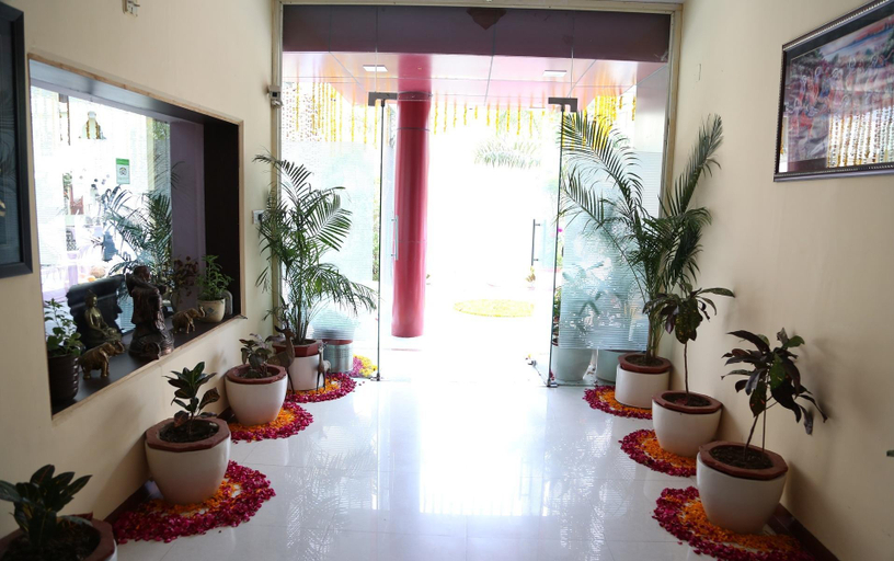 Public Area 2, Hotel Yorkshire Inn Mount Abu, Sirohi