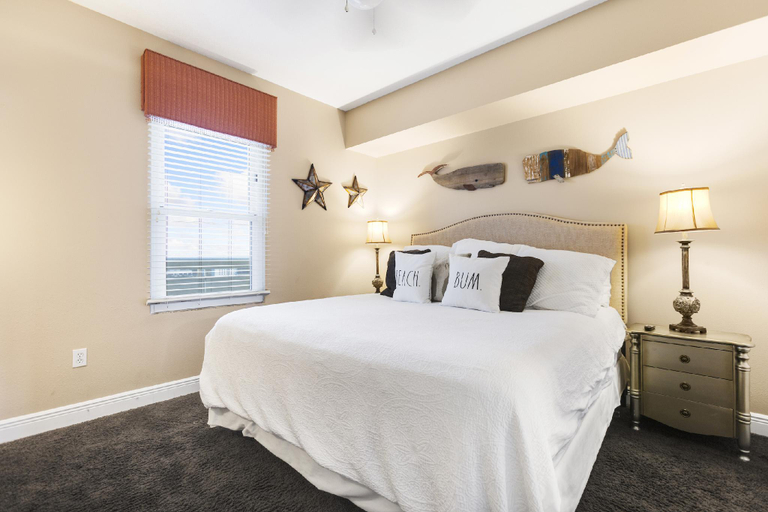 Bedroom 3, Celadon Beach Unit 1407 su-9111CELADON1407C-10035, Bay