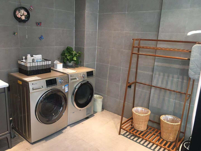 Bathroom 3, Hanting Hotel Heze Zhongshan Road Wanda, Heze