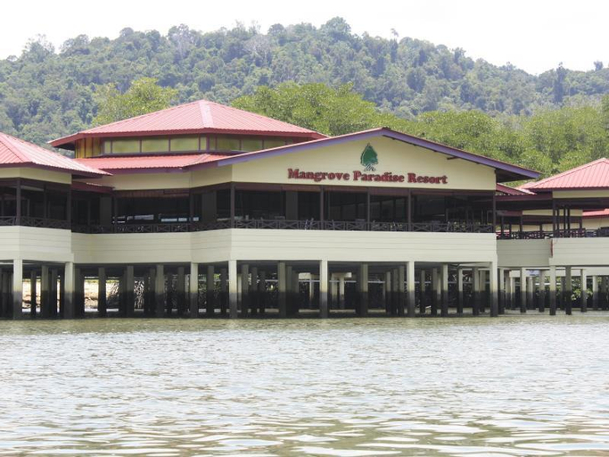 Food & Drinks 4, Mangrove Paradise Resort, Kota Batu